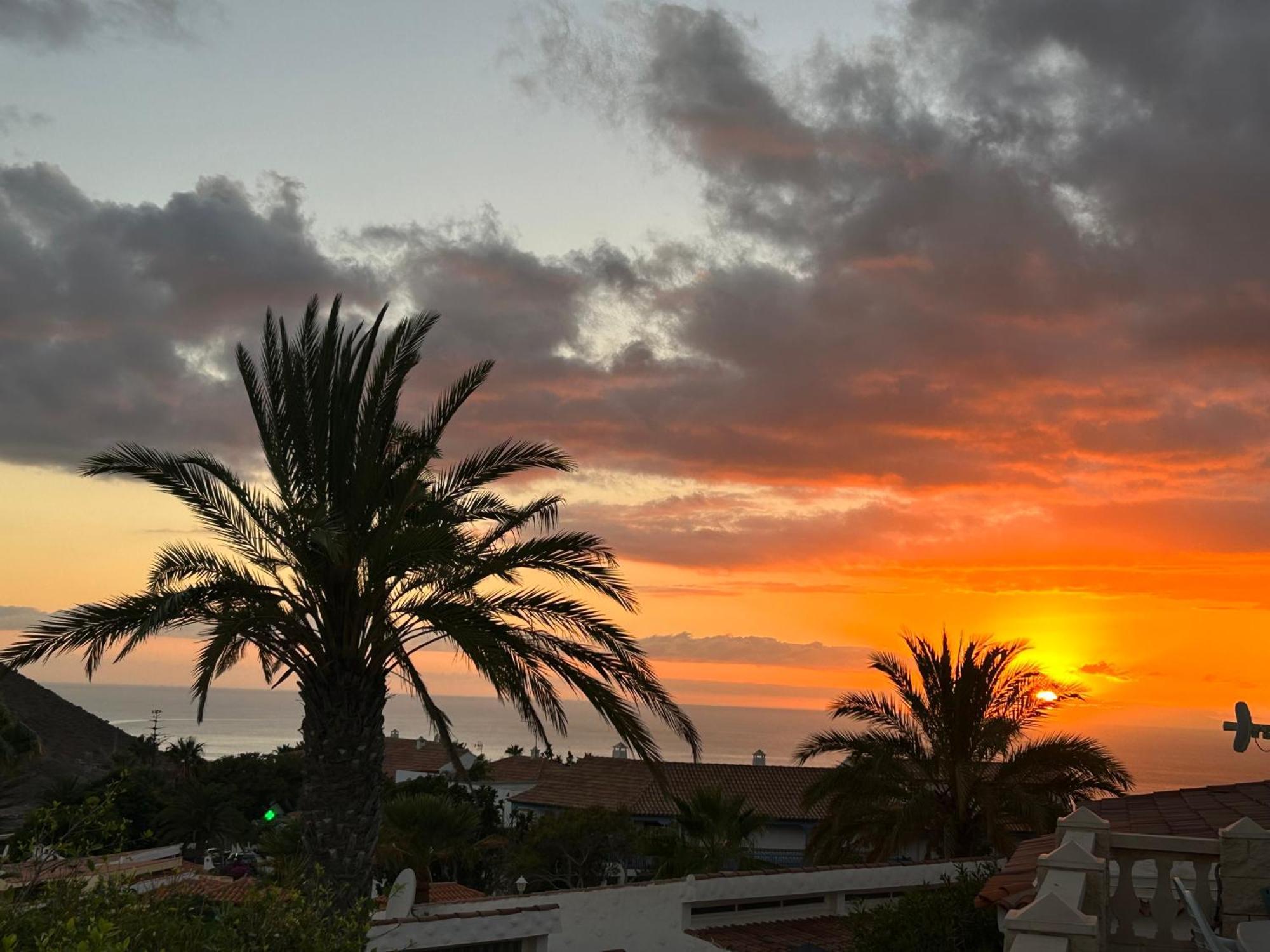 Villa Azure Horizon And Breeze - Panoramic Ocean View And Heated Pool Chayofa ภายนอก รูปภาพ